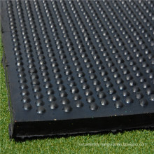 15mm Thick Round Studded Pattern Rubber Mat for Horse Stable and Cow Stall